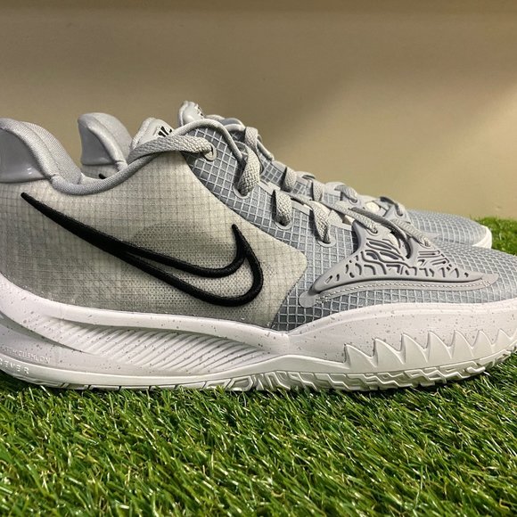 Nike Kyrie Low 4 Basketball Shoes “Wolf Grey” (DM5041-003) Men’s Size 13.5 NEW